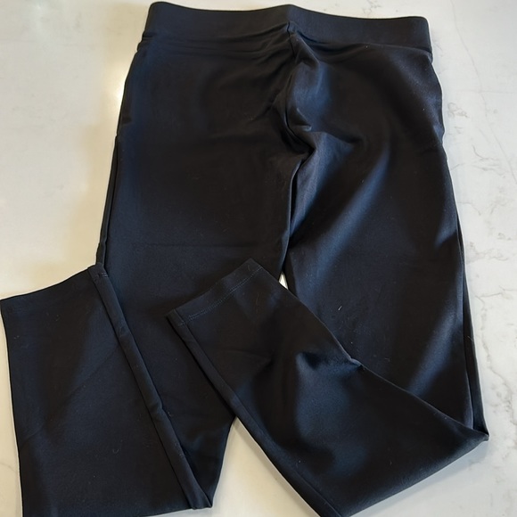 Ladies Loft black leggings - Picture 3 of 6
